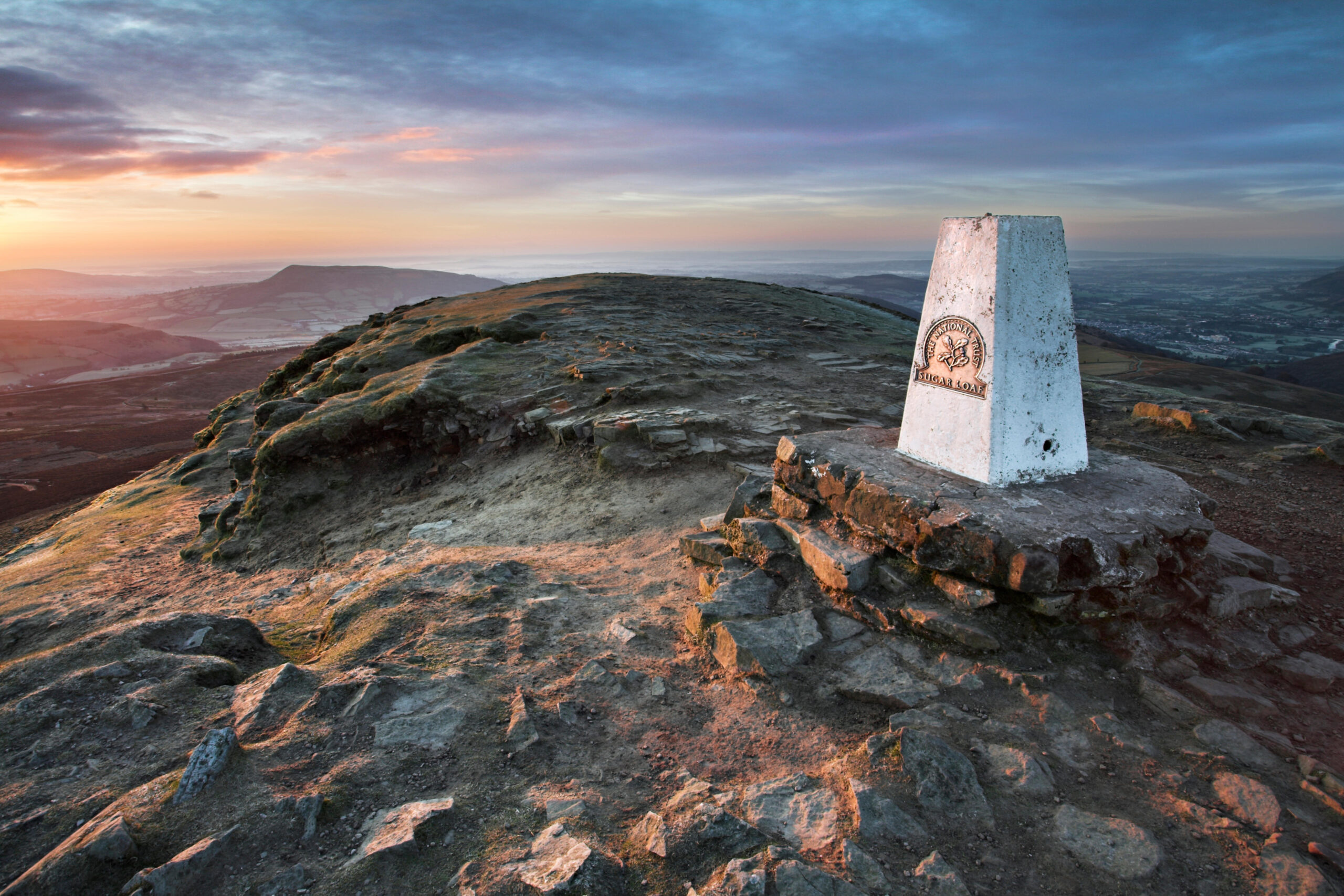 Panoramic view from the peak of Sugarloaf